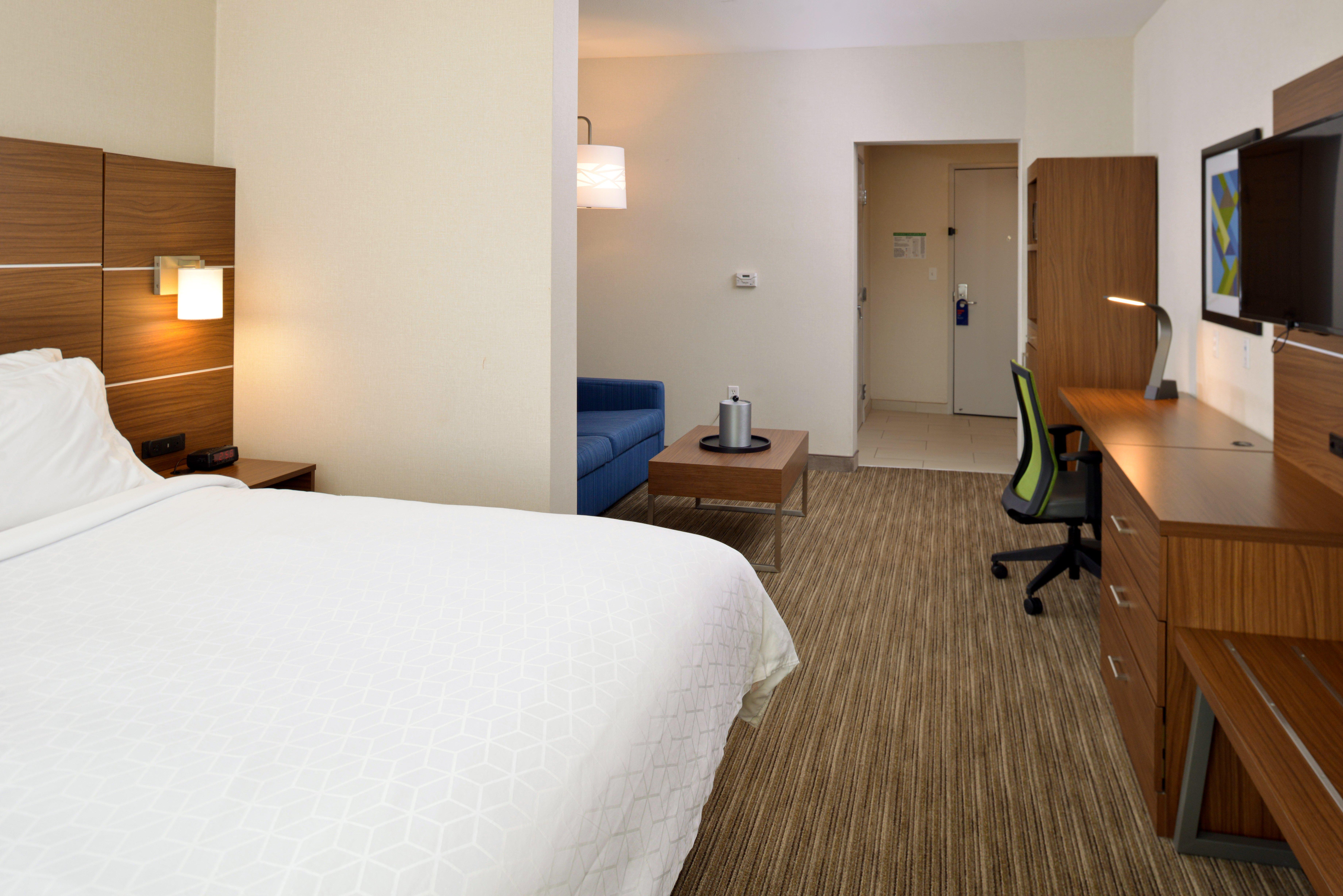Holiday Inn Express Lodi By Ihg Exterior photo